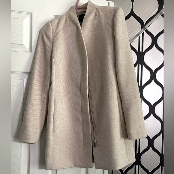 Ladies fall / winter jacket. RW & Co. size small - Picture 1 of 5